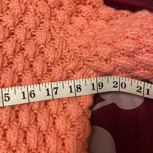 Pink H&M Puffy Sweater - Picture 4 of 7